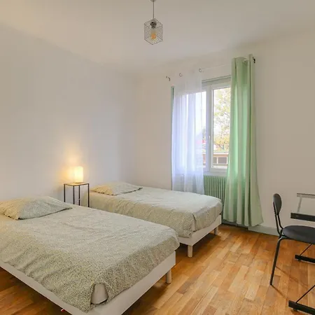 Le Parilly - Ma Cabotte Appartement Vénissieux Buitenkant foto